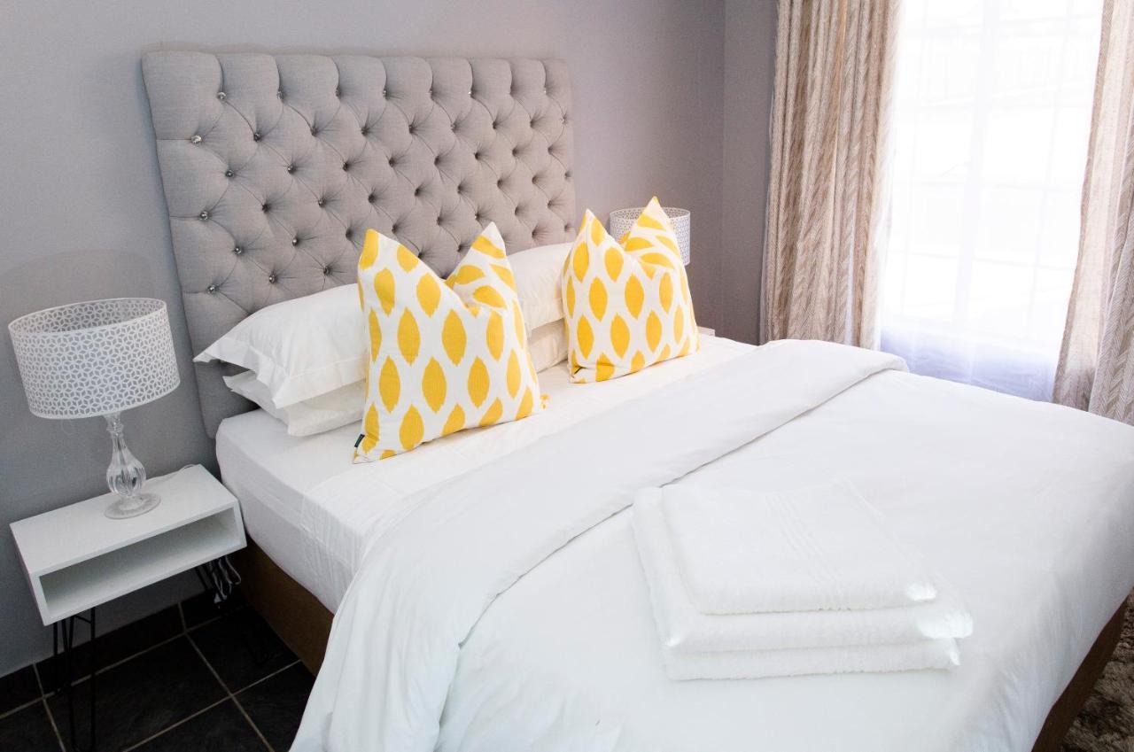 3 Lux Suites Middelburg  Extérieur photo