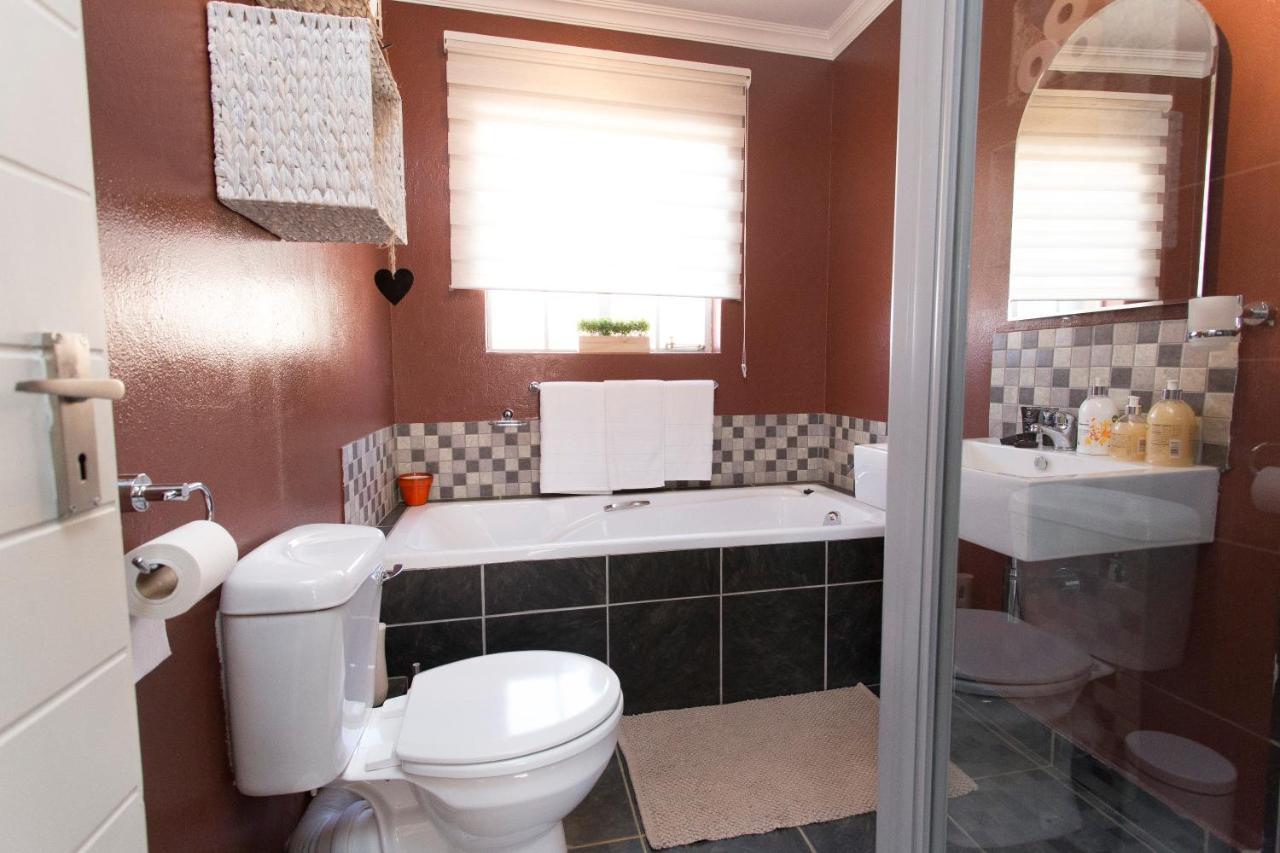 3 Lux Suites Middelburg  Extérieur photo