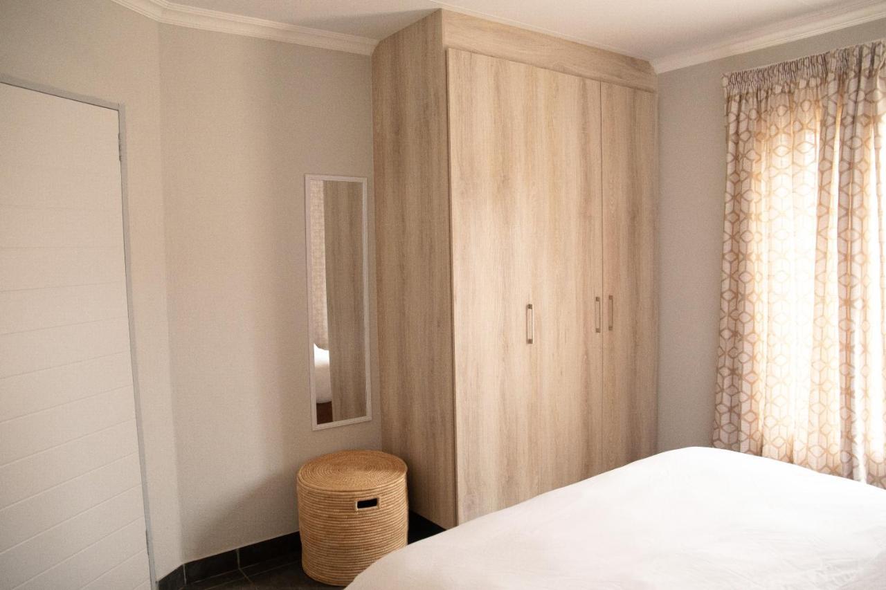 3 Lux Suites Middelburg  Extérieur photo